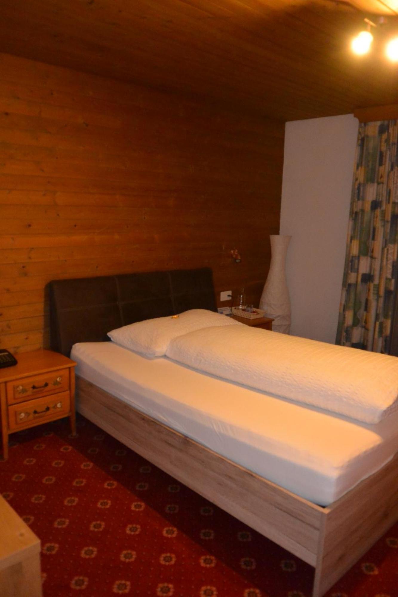 Vögeli Alpenhotel Malbun Zimmer foto