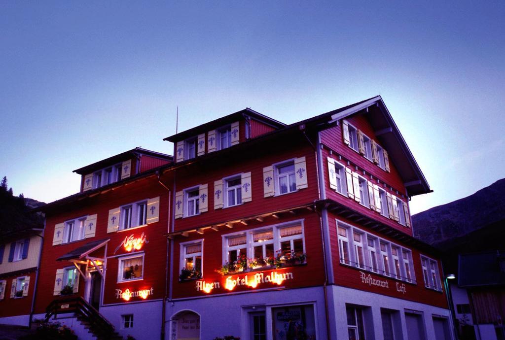 Vögeli Alpenhotel Malbun Exterior foto
